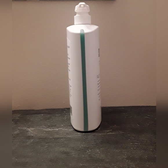 Sebamed Sensitive Skin LIQUID Face & Body Wash 1L - Picture 2 of 5